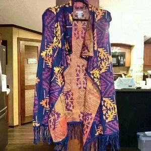 XL New no tags New Direction Weekend brand sweater duster vest "Aztecish" PRINT